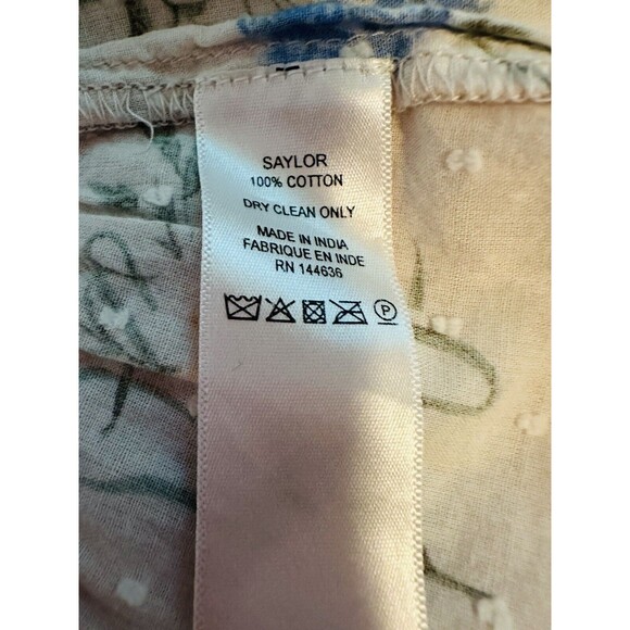 SAYLOR Clover Floral‎ Smocked Top SIZE MEDIUM - Picture 9 of 13